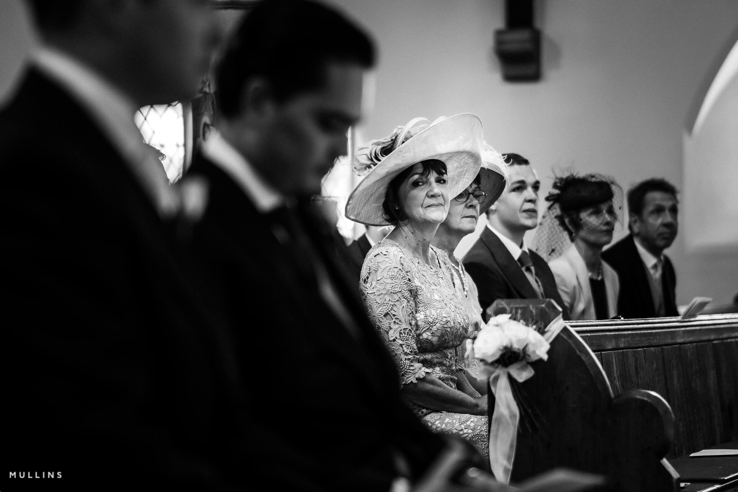 hampton-court-house-wedding-photographer-11.jpg